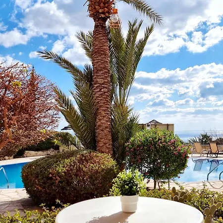 Css Cozy Smart Superior Seaview Tala