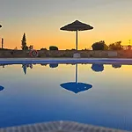 Css Cozy Smart Superior Seaview Апартаменты Тала