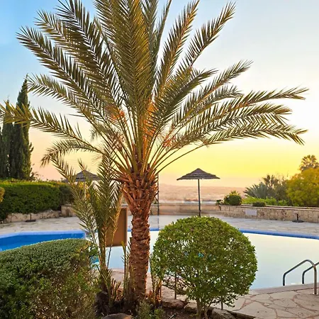 Css Cozy Smart Superior Seaview * Tala