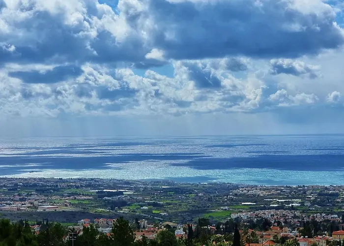 Css Cozy Smart Superior Seaview * Tala